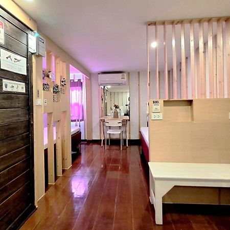 Check-In My Hostel Bangkok Ngoại thất bức ảnh