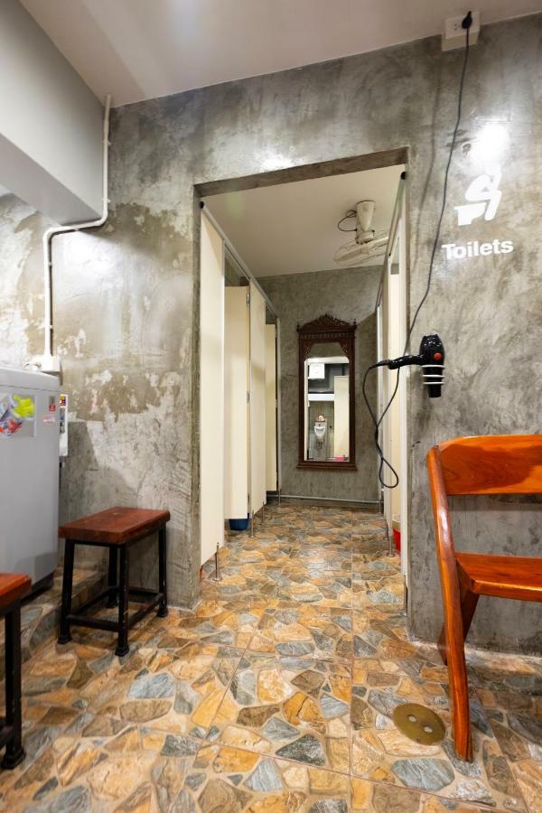 Check-In My Hostel Bangkok Ngoại thất bức ảnh